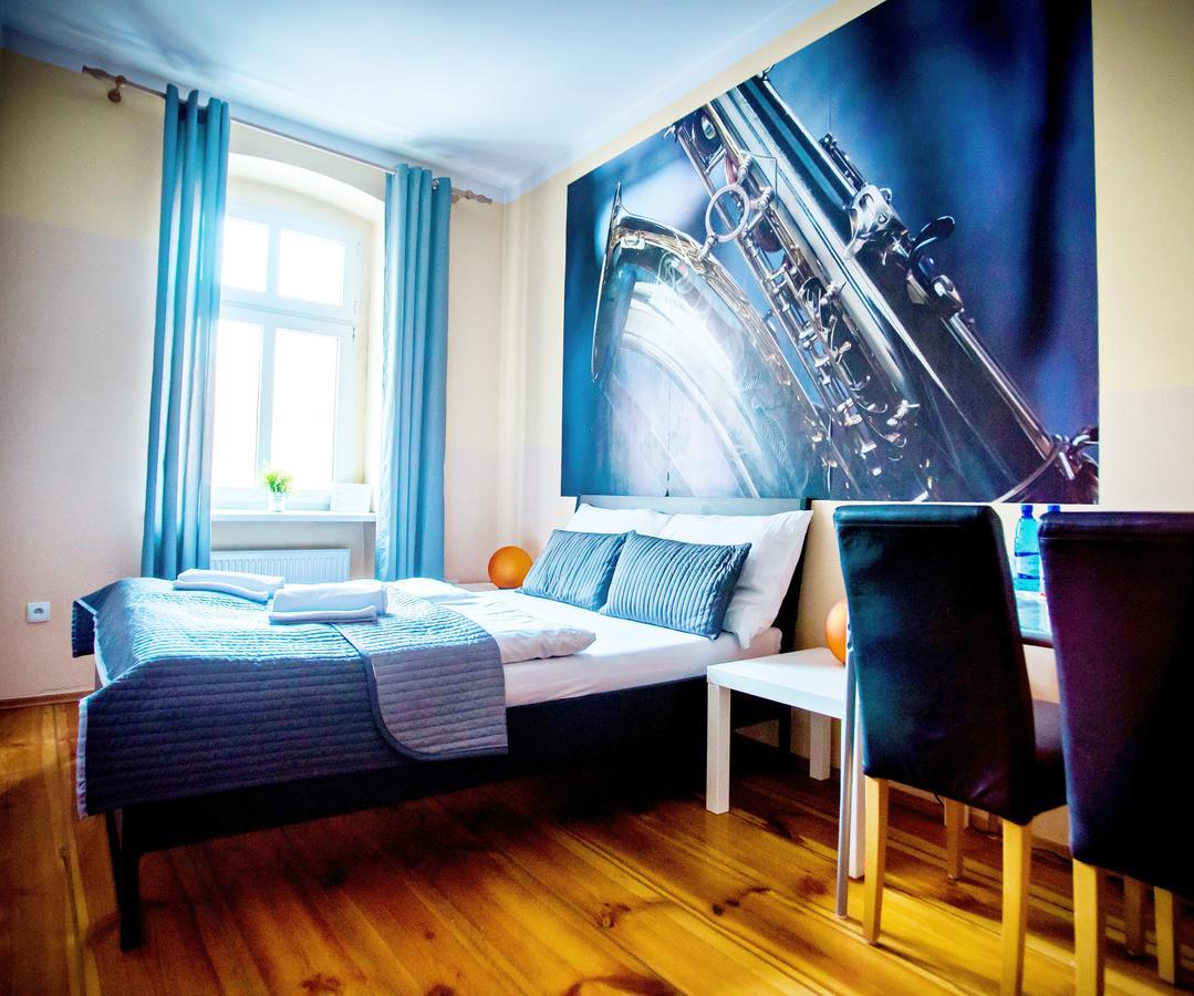 Explorer B&B Old Town Rooms & Apartment #Don'T Be A Tourist, Be An Explorer! Poznan Exterior photo